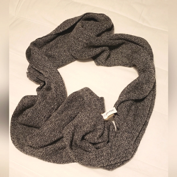 Calvin Klein Infinity Scarf - Picture 2 of 8